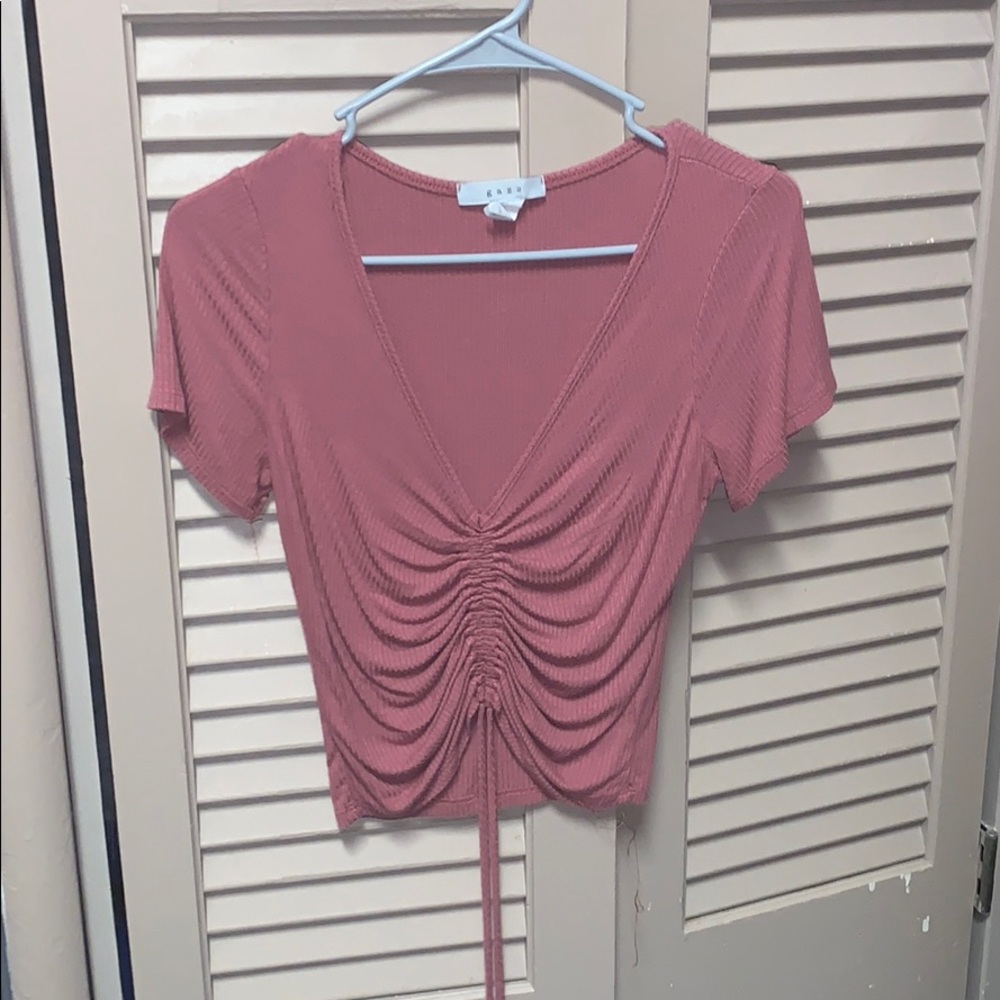 Cinch top